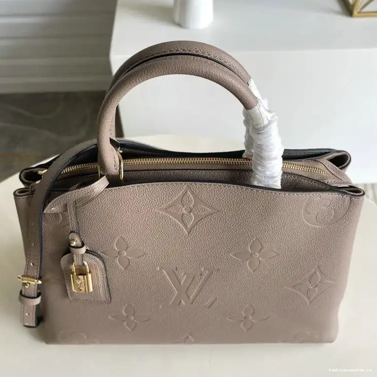 Fashionrep LV 2109YA0030 Bag 0626